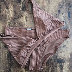 Medium Aerie High Shine Rib Bikini in Horizon